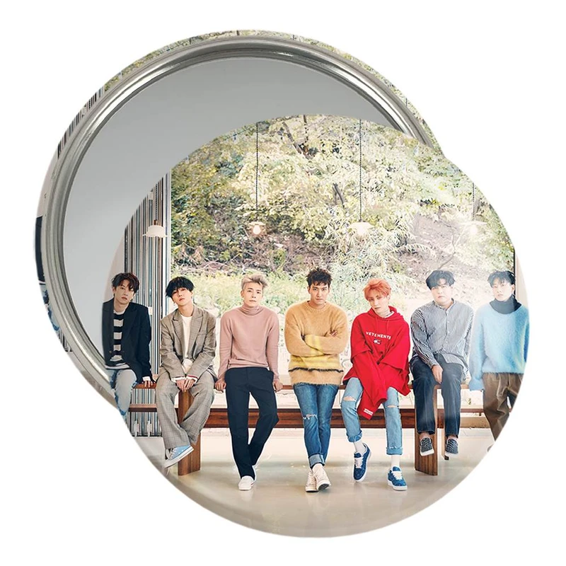 آینه جیبی خندالو مدل گروه سوپر جونیور Super Junior  کد 12190