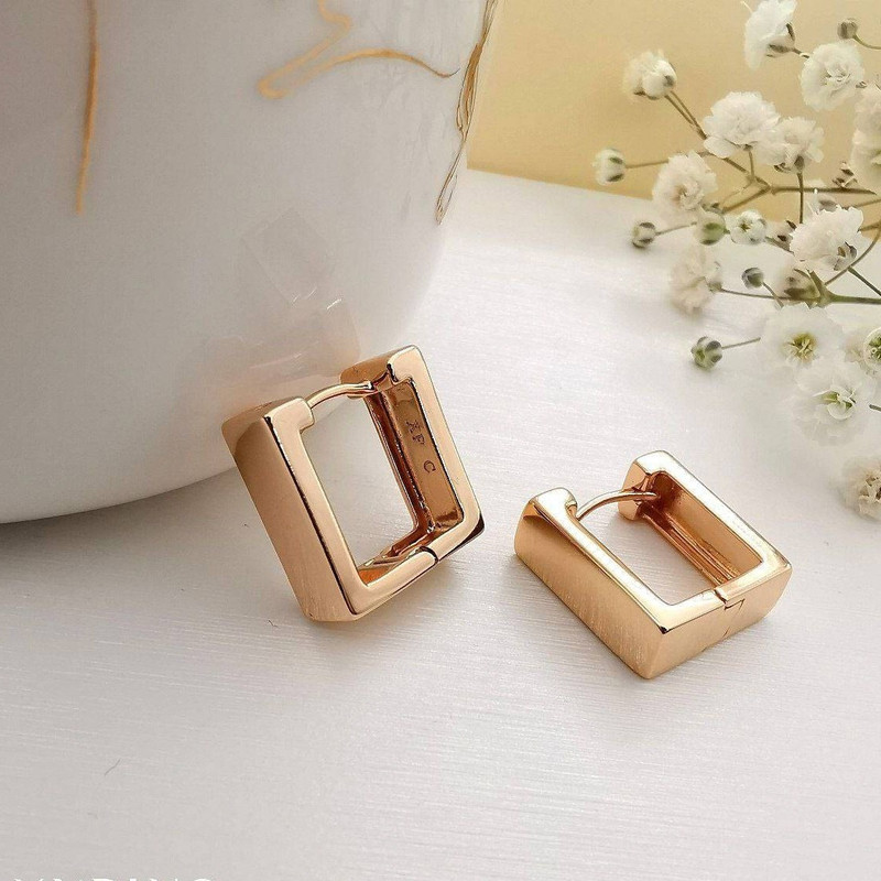 گوشواره کلیپسی زنانه ژوپینگ مدل مربعی کد A26
