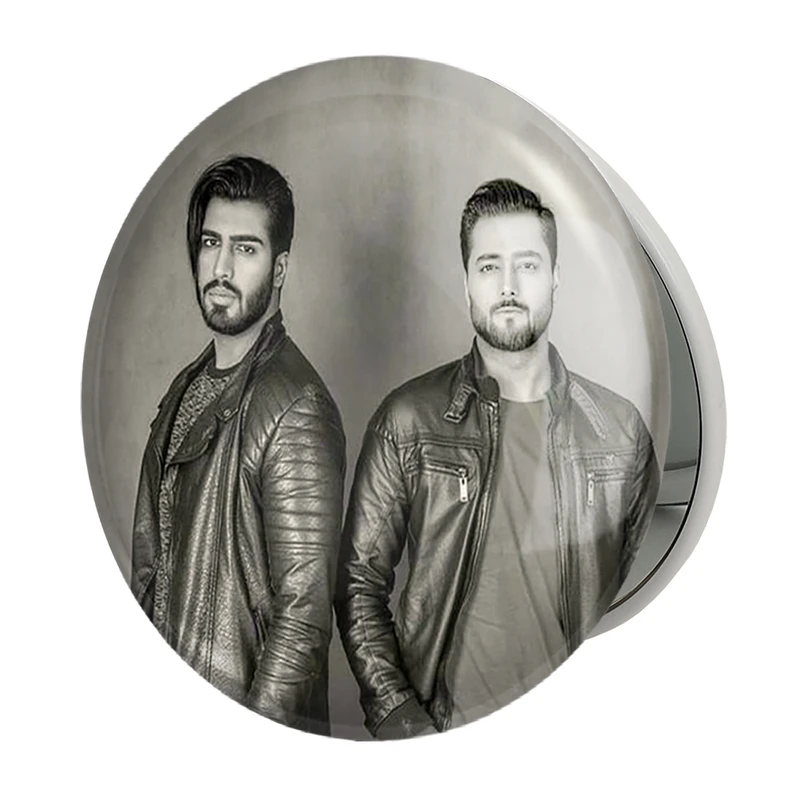 آینه جیبی خندالو طرح ماکان بند مدل تاشو کد 2545 