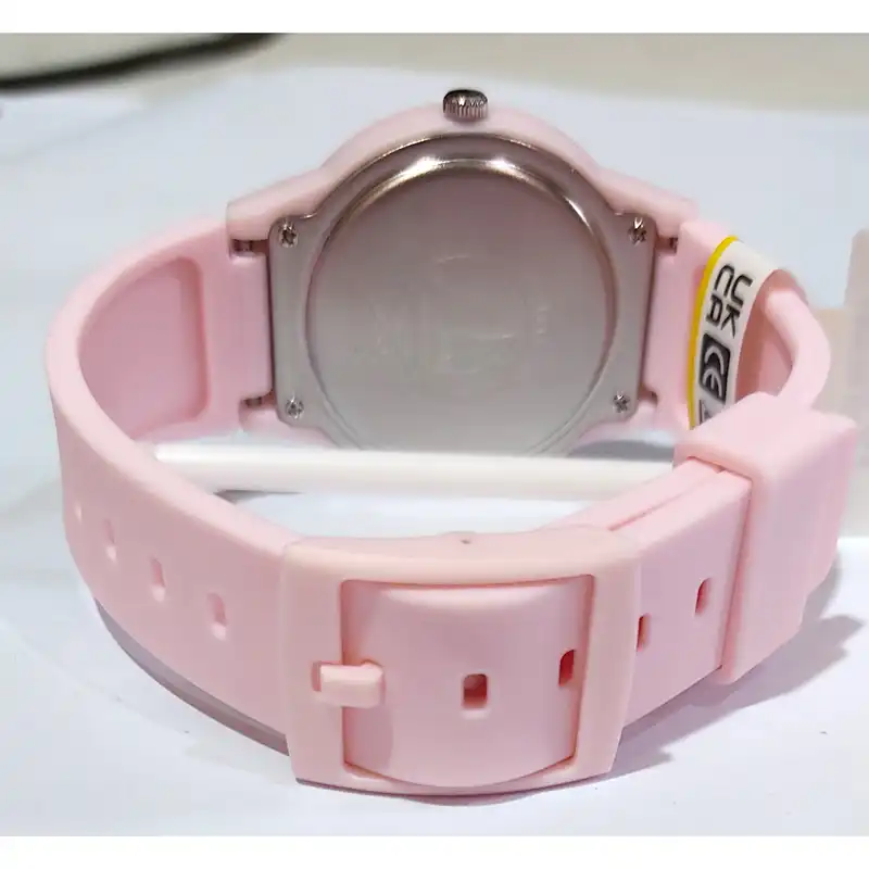 ساعت مچی عقربه ای زنانه کیو اند کیو مدل V34A-003VY