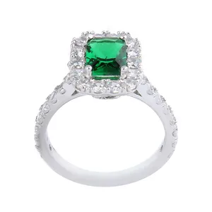 انگشتر نقره زنانه بازرگانی میلادی مدل سنگ اونیکس کد AWR_1021