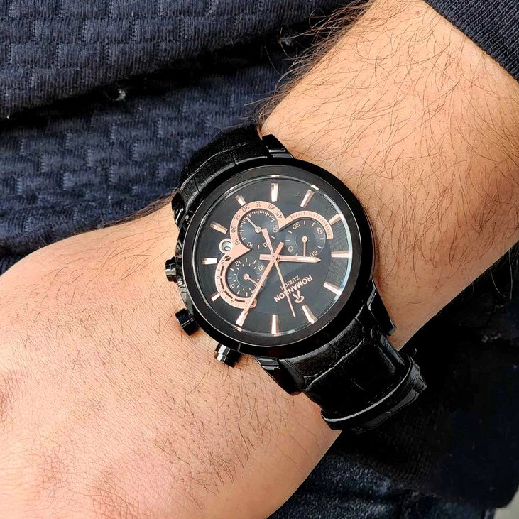 ساعت مچی عقربه‌ای مردانه رومانسون مدل کرنوگراف بند چرم فیکس سه موتور فعال