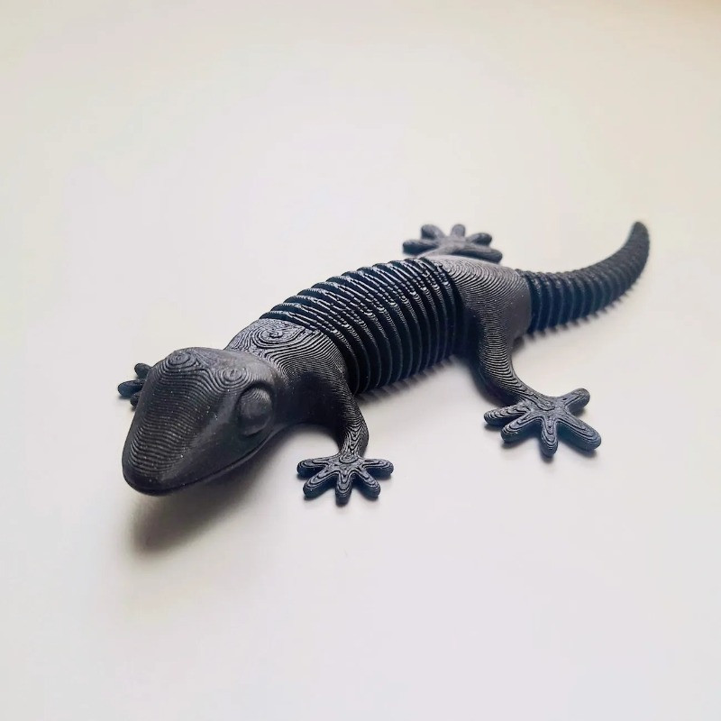 اکشن فیگور مدل مارمولک ارتفاع 4 سانتی متر