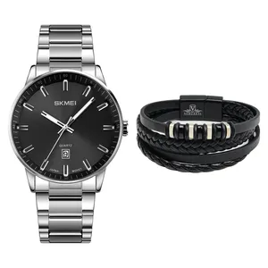 ساعت مچی عقربه‌ای کوارتز مردانه اسکمی مدل 1878SI به همراه دستبند