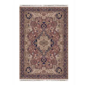 فرش ماشینی 1200 شانه فرش صرافیان زمینه قرمز حاشیه مشکی مدل فریال