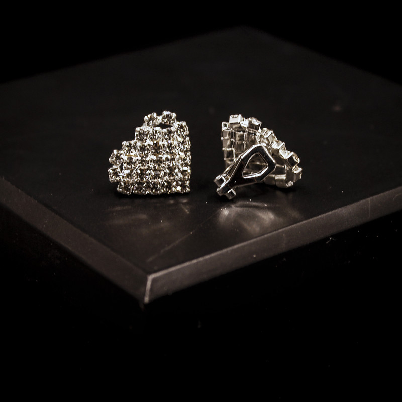 گوشواره زنانه طرح قلب کد RKH_810 گوشواره زنانه طرح قلب کد RKH_810