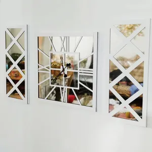 ساعت دیواری مدل آینه ای کد m26 به همراه تابلو مجموعه سه عددی