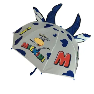 چتر بچگانه مدل فانتزی سه بعدی طرح گاو کیوت کد V