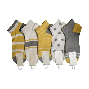 جوراب دخترانه کد 01124 بسته 5 عددی