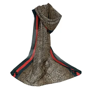 شال زنانه مدل نخی پلنگی پلیسه