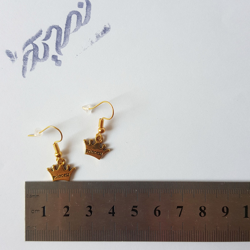 گوشواره دخترانه نمدیکا طرح تاج پرنسس مدل پرنسا