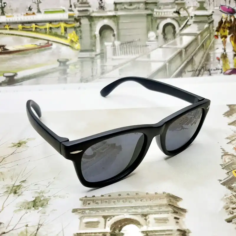 عینک آفتابی بچگانه مدل S802P13