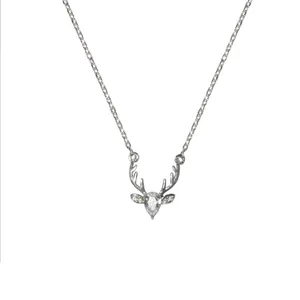 گردنبند نقره زنانه طرح سر گوزن مدل s13