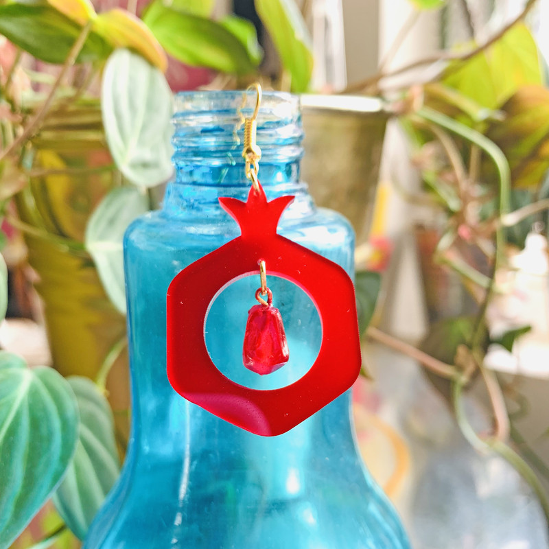 گوشواره دخترانه مدل انار یلدا کد 002