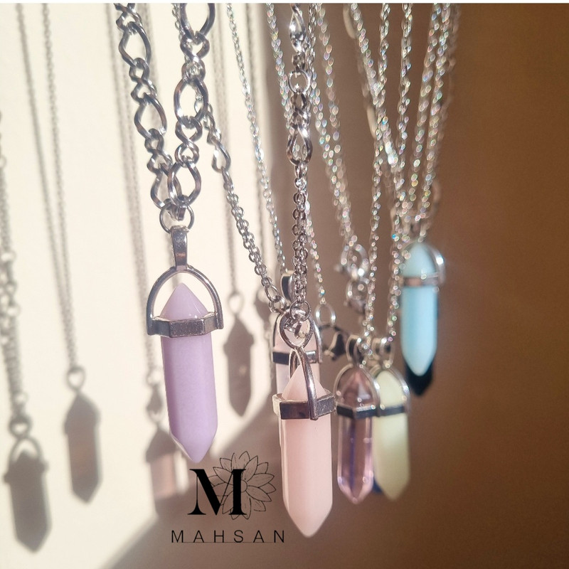 گردنبند دخترانه مدل منشور سنگی گردنبند دخترانه مدل منشور سنگی