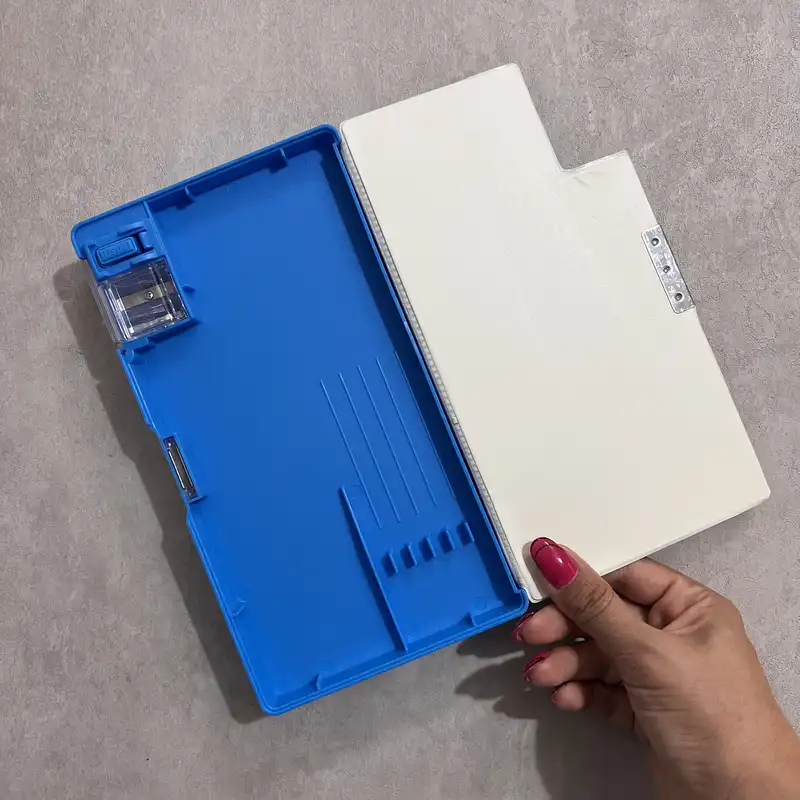 جامدادی مدل مگنتی فضانورد LA R کد BL K  SPACEMAN