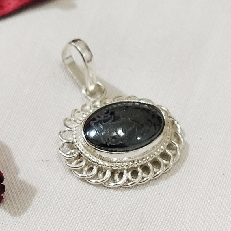 آویز گردنبند نقره زنانه سلین کالا مدل حدید ce-As157 آویز گردنبند نقره زنانه سلین کالا مدل حدید ce-As157