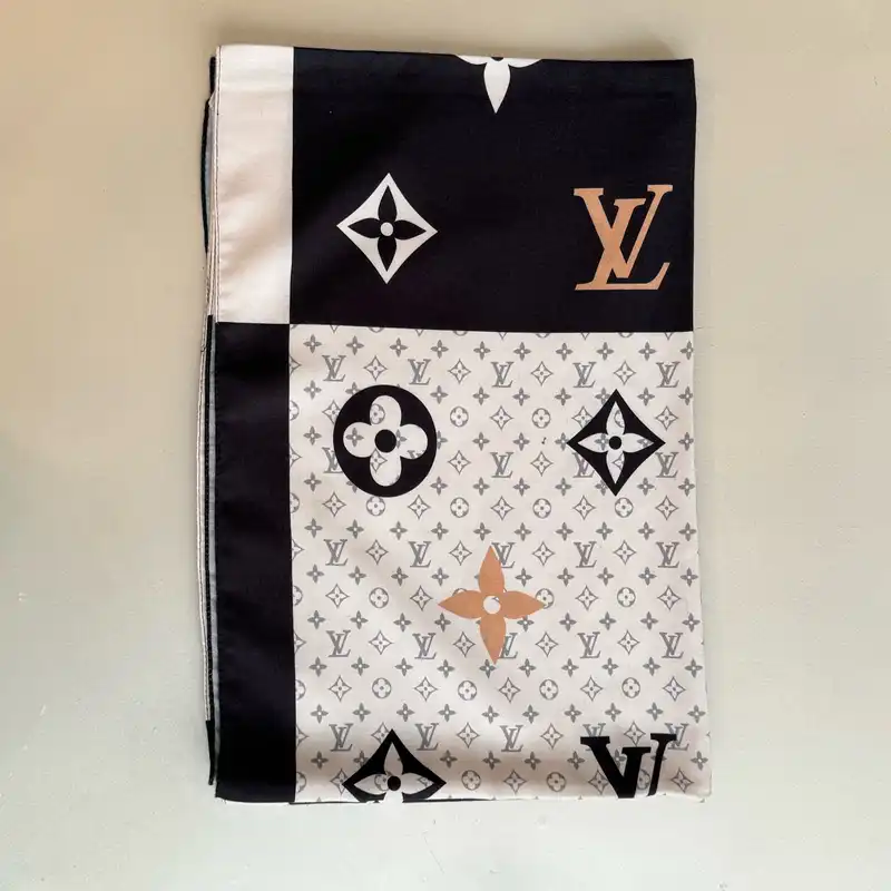 شال زنانه مدل موهر پاییزی زمستانه اسپرت مهمانی طرح چهار خانه  کد 1