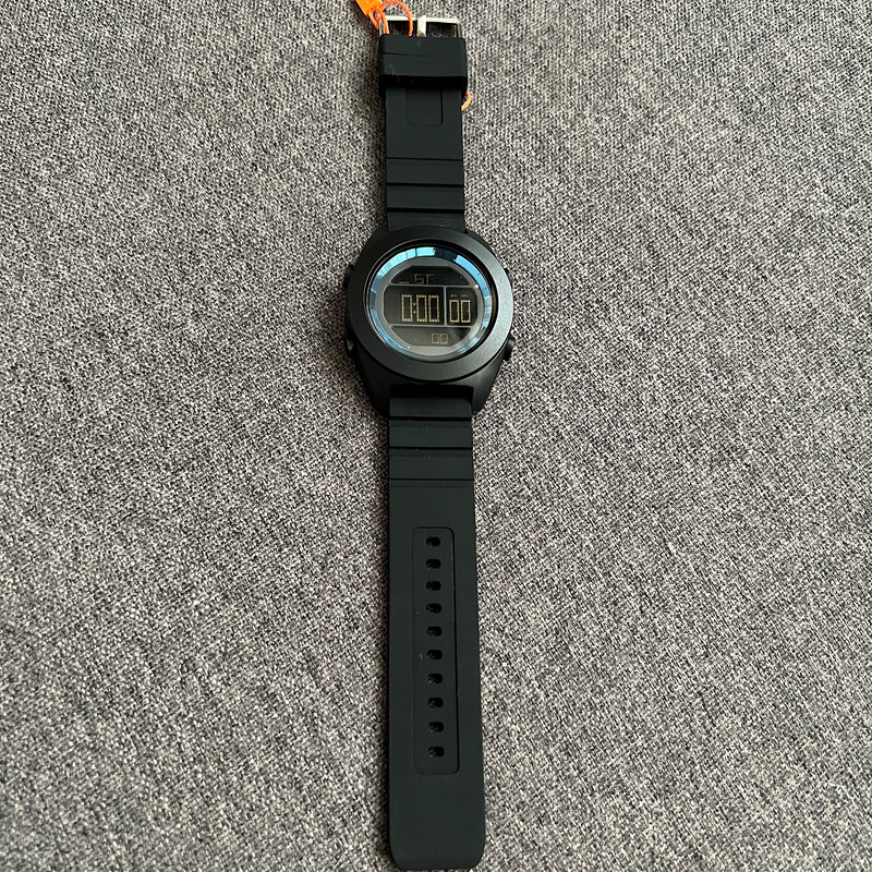 ساعت مچی دیجیتال اسکمی مدل 1867BU