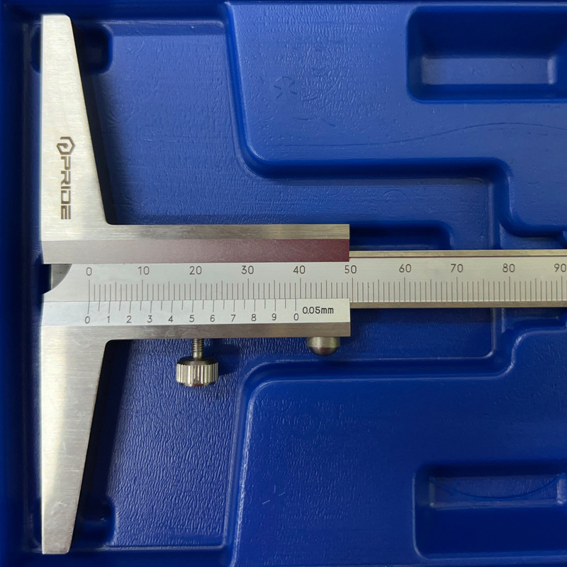 کولیس پراید مدل P4016-200 گستره 0-200 میلیمتر کولیس پراید مدل P4016-200 گستره 0-200 میلیمتر