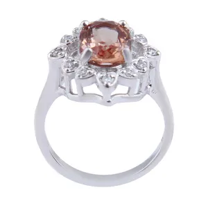 انگشتر نقره زنانه بازرگانی میلادی مدل الکساندریت تراش جواهری کد AWR_1197