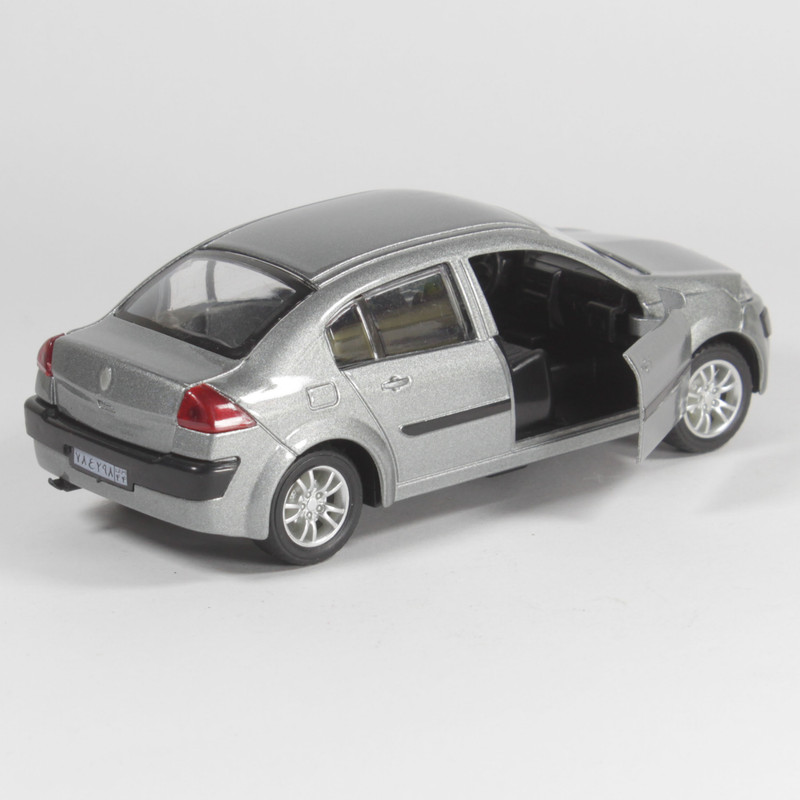 ماشین بازی مدل رنو مگان کد 0343