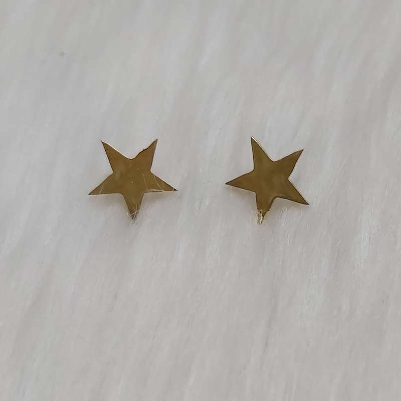 گوشواره زنانه مدل میخی طرح لارج ستاره کد sta111large