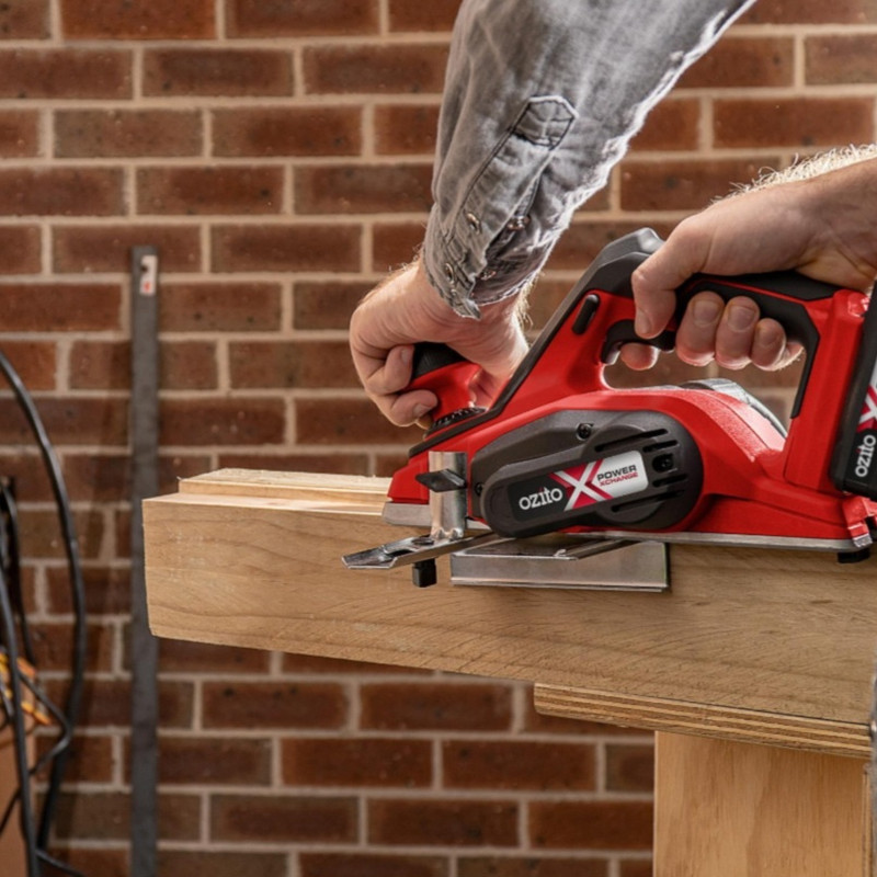 اره دیسکی اُزیتو مدل 184mm