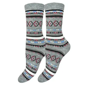 جوراب ساق بلند زنانه مدل سنتی کد 2104