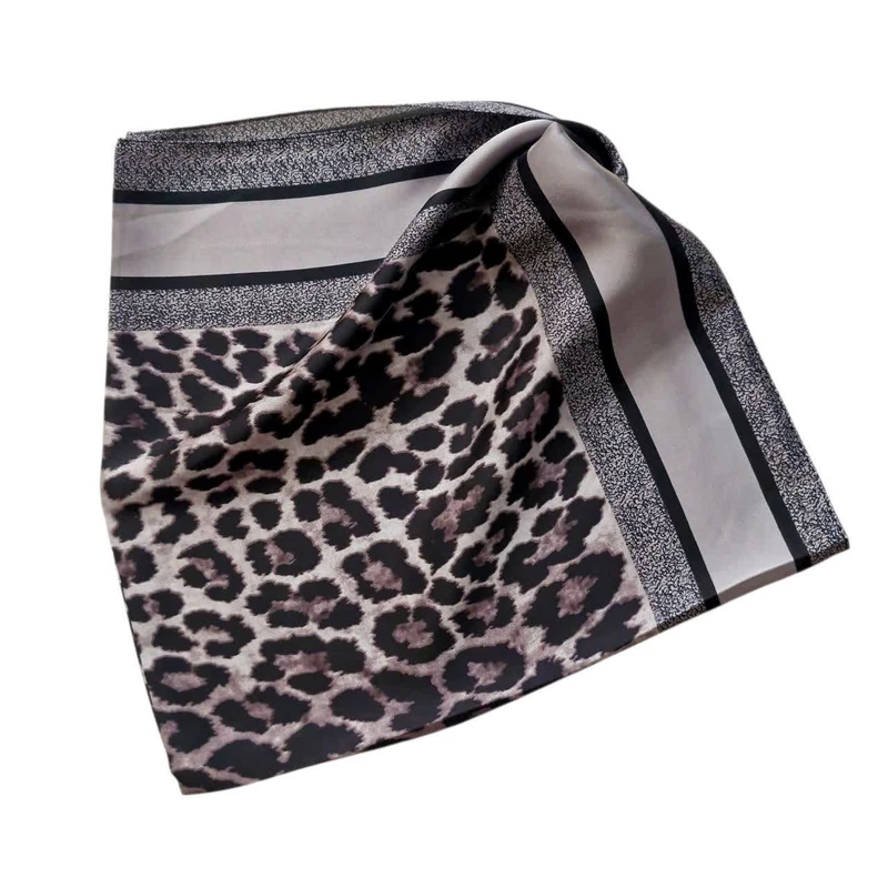 مینی اسکارف زنانه مدل ابریشم سیلک طرح پلنگی حاشیه دار