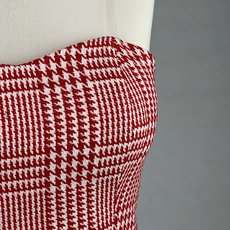 ست نیم تنه و دامن زنانه مدل شطرنجی کد AK1029