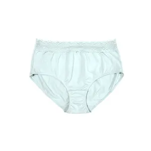 شورت زنانه مدل گیپور دار