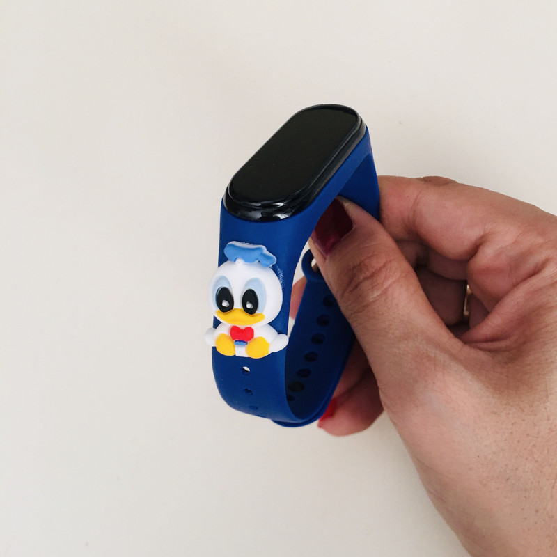 ساعت مچی دیجیتال بچگانه مدل لمسی ضد آب مدل داکی کد W DU B 99 ساعت مچی دیجیتال بچگانه مدل لمسی ضد آب مدل داکی کد W DU B 99