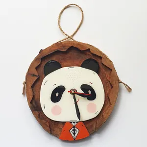 ساعت دیواری مدل پاندا