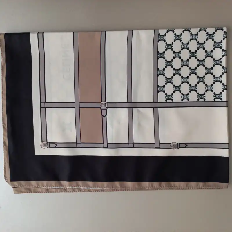 شال زنانه سلین مدل ابریشم توییل کمربندی کندویی