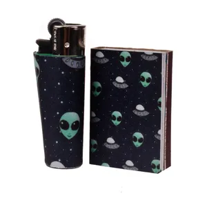 فندک مدل Alien به همراه کبریت