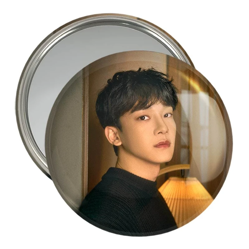 آینه جیبی خندالو مدل چن گروه اکسو EXO  کد 13355