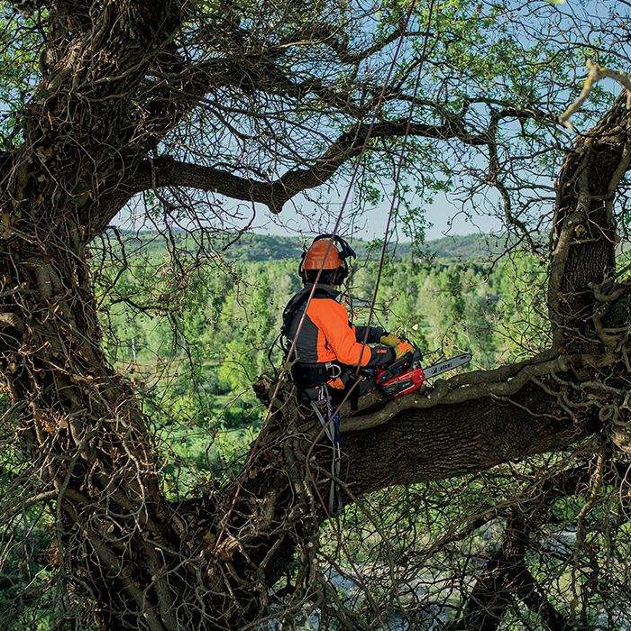 اره زنجیری بنزینی افکو مدل MT137 کد 1