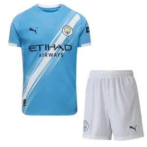 ست تی‌شرت آستین کوتاه و شلوارک ورزشی مردانه مدل کیت منچستر سیتی ۲۰۲۶