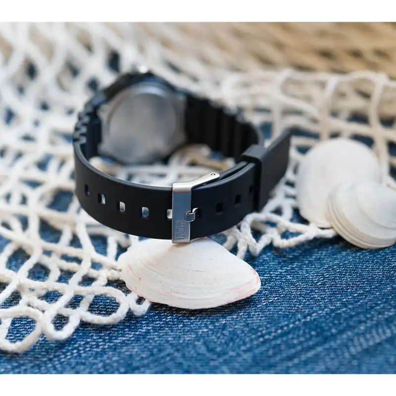 ساعت مچی عقربه ای کیو اند کیو مدل vr19j05y