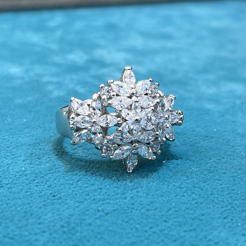 انگشتر نقره زنانه مدل جواهری اتریشی 30234-32