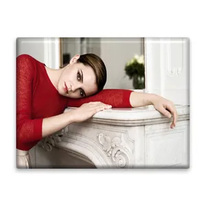 کاشی اطلس آبی طرح بازیگر اما شارلوت واتسون مدل L6424