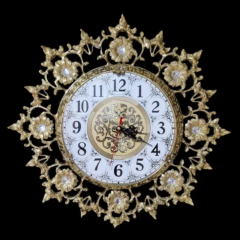 ساعت برنجی مدل روناک