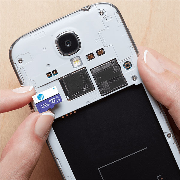 کارت حافظه microSD اچ پی مدل mi330 کلاس 10 استاندارد UHS-I U3 سرعت 100MBps ظرفیت 128 گیگابایت به همراه آداپتور SD