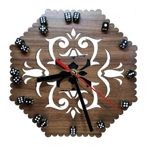 ساعت دیواری مدل تاس