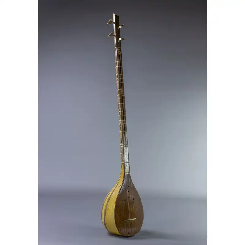 سه تار مدل نوروزیان دو مهر