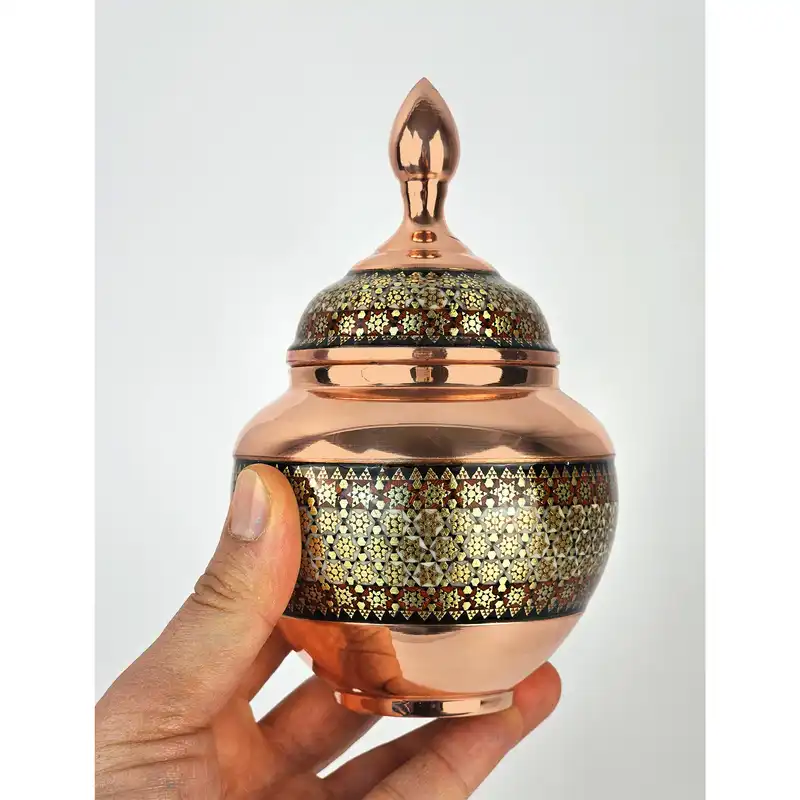 قندان خاتم کاری مسی مدل سیبی کد kk01