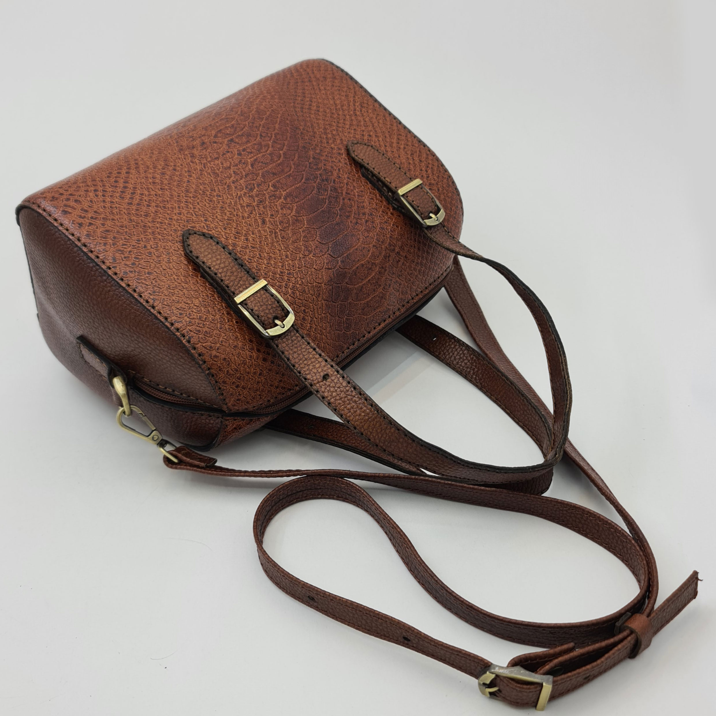 کیف دستی زنانه مدل متین چرم طبیعی کد A_220