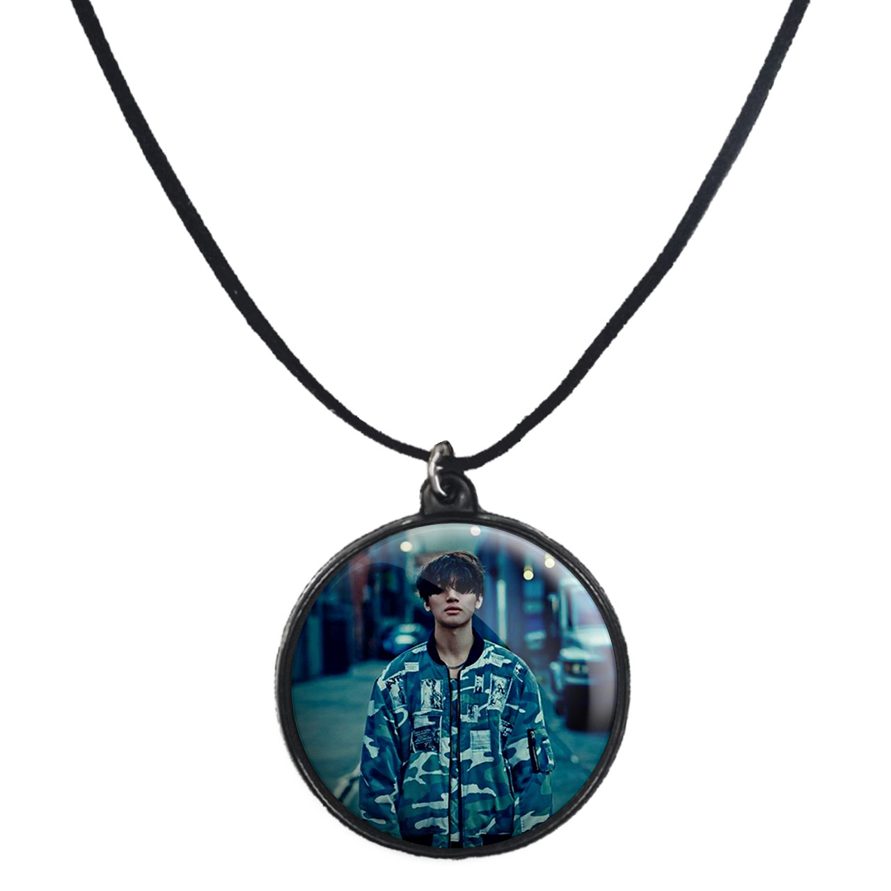 گردنبند پرمانه طرح گروه موسیقی بیگ بنگ کد pmb.15193 مدل دو طرفه