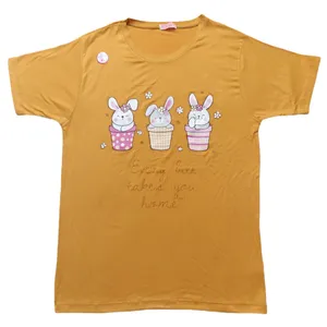 تی شرت آستین کوتاه زنانه مدل کاپ رنگ زرد